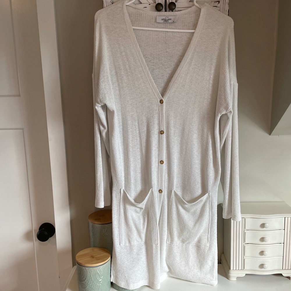 Carly Jean Off White Duster